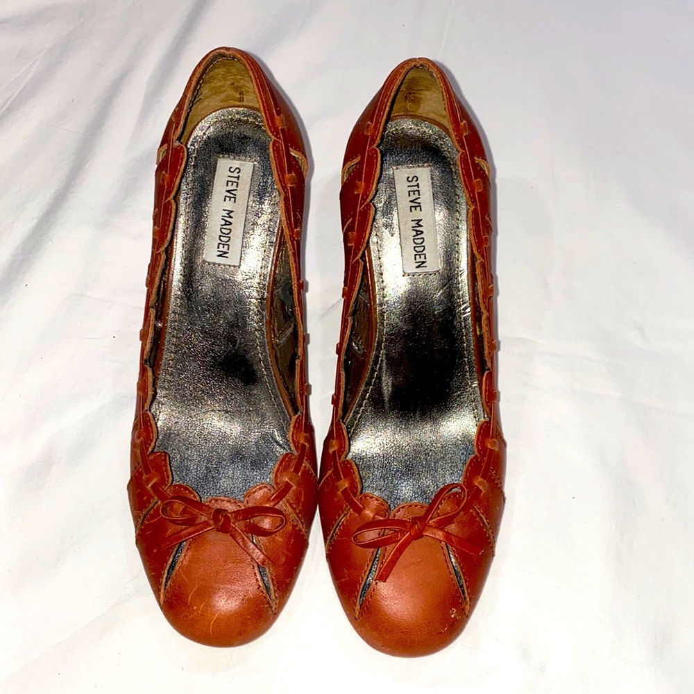 Steve Madden Leather Heels in Rust with Bow Size 8